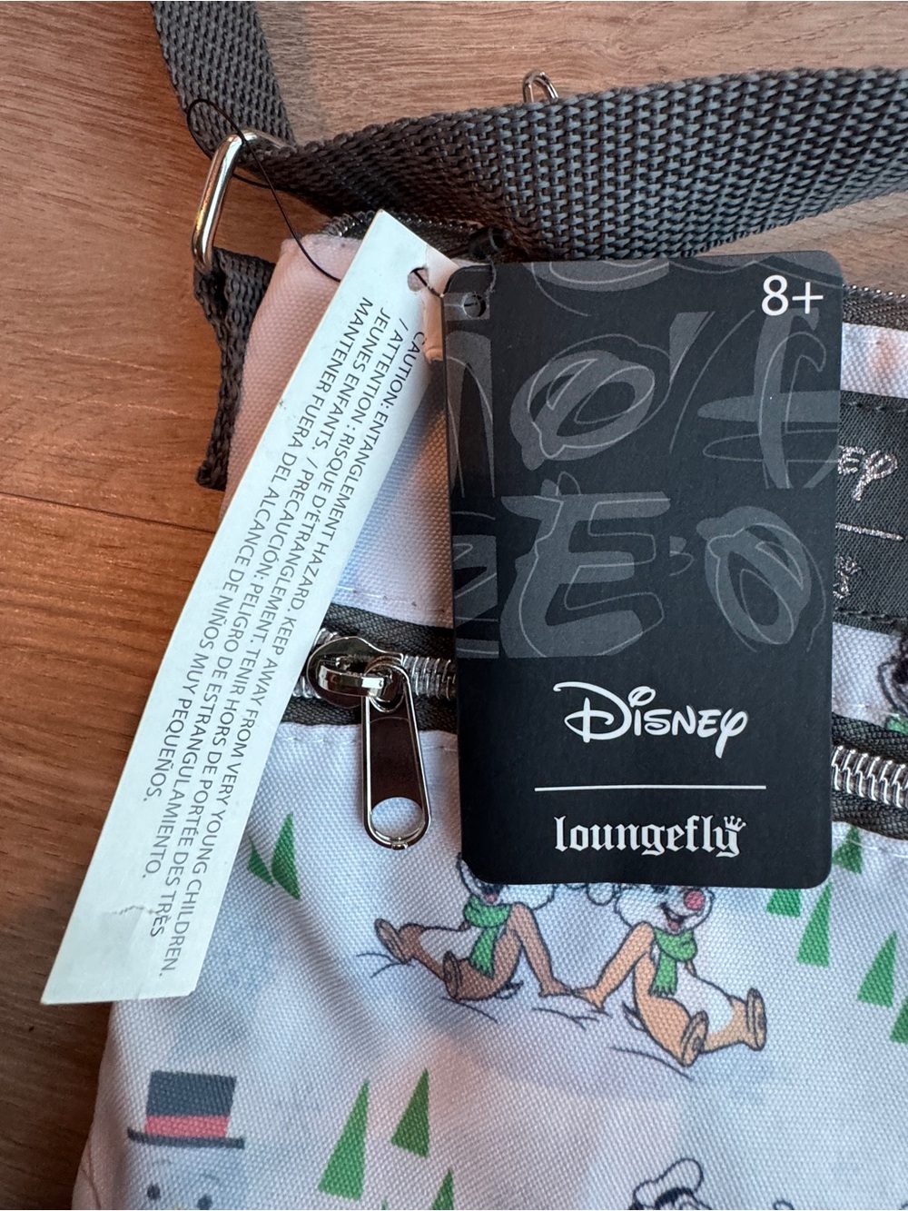 LOUNGEFLY Disney Winter Friends Crossbody Bag NWT - Picture 3 of 8